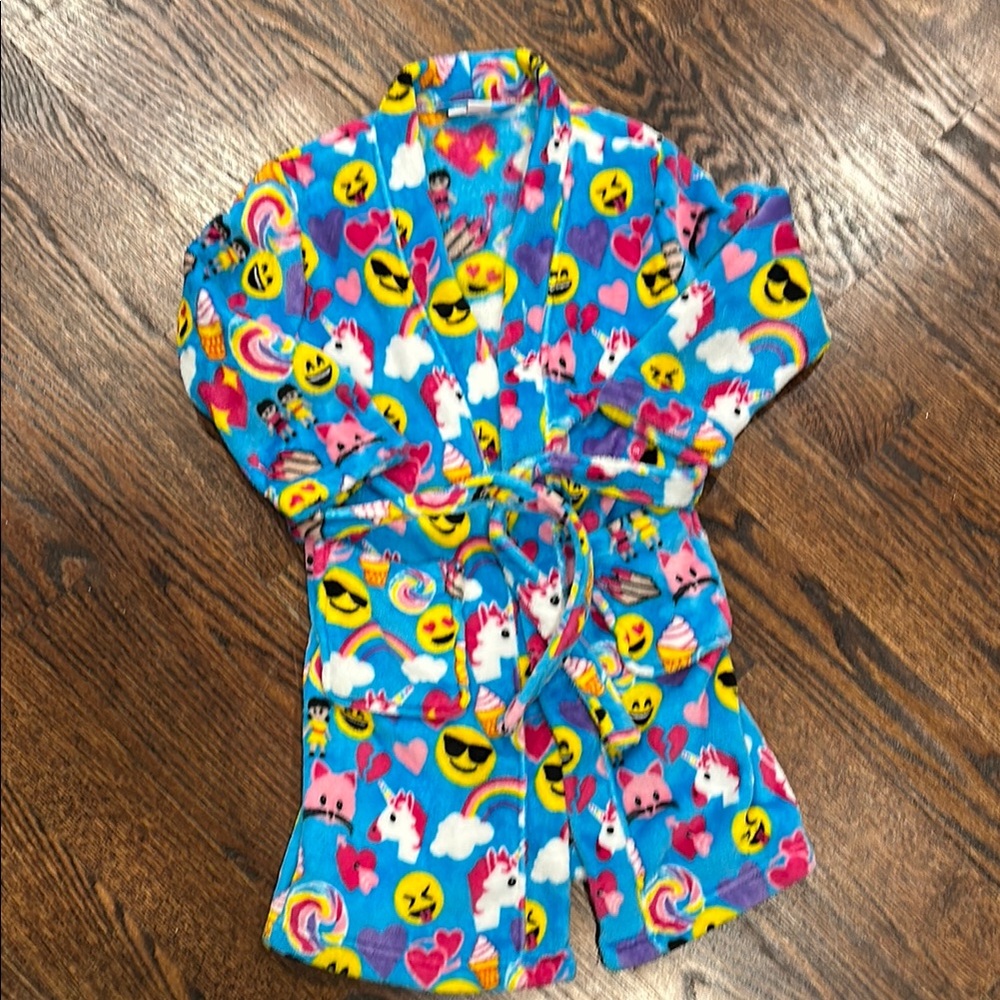 Candy Pink, Size 4/5, Multicolor Emoji Robe